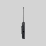 Shure BLX1 bodypack oddajnik – stranski pogled s sponko