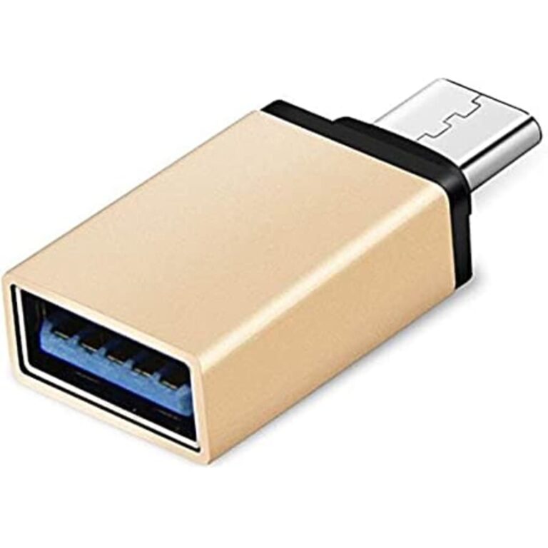 Zlati kovinski OTG adapter z moškim USB-C priključkom in ženskim USB-A priključkom.
