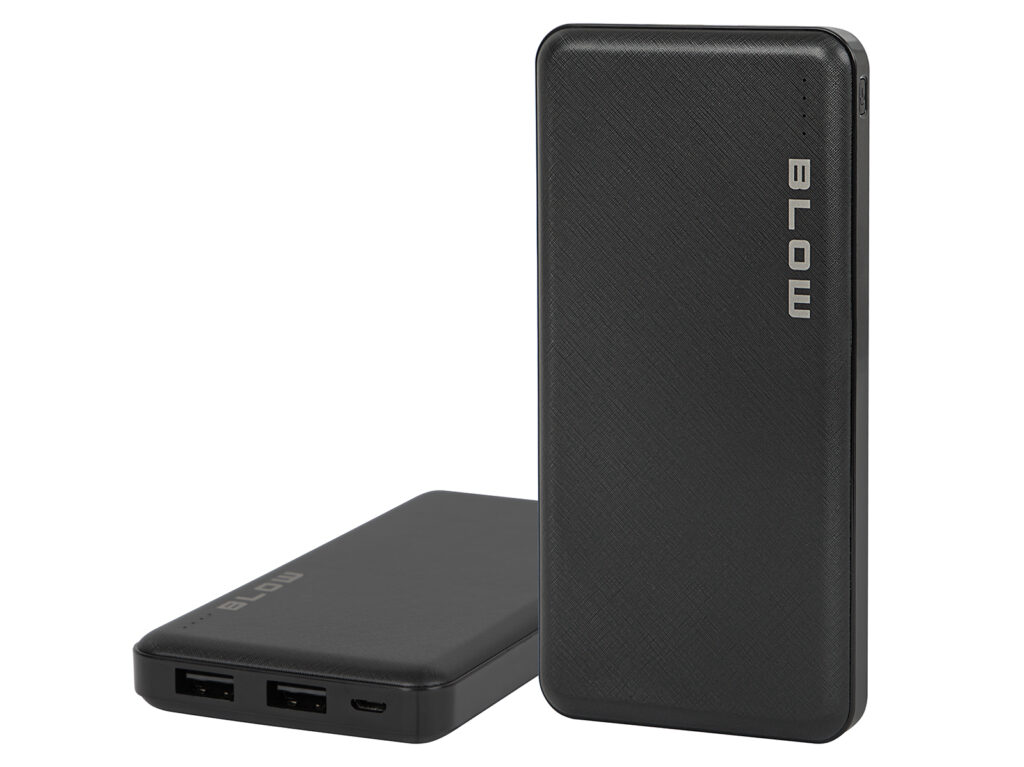Powerbank BLOW PB10A 10.000 mAh, črn pogled od spredaj in izhod USB-A